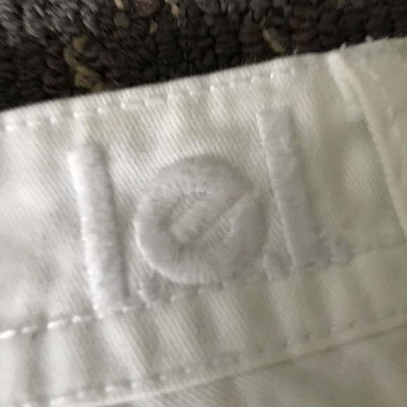 NEW Lei SHORT - Picture 5 of 5